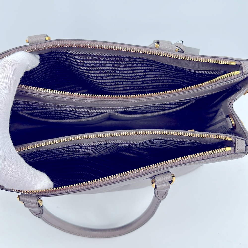 Authenticated PRADA Galleria Saffiano Bag -Beige - Picture 16 of 17
